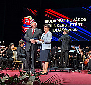 Díjazott tanárunk